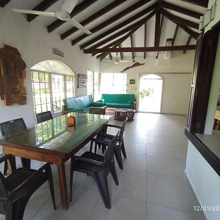 La Ceja Beach House El Tamarindo Екстериор снимка