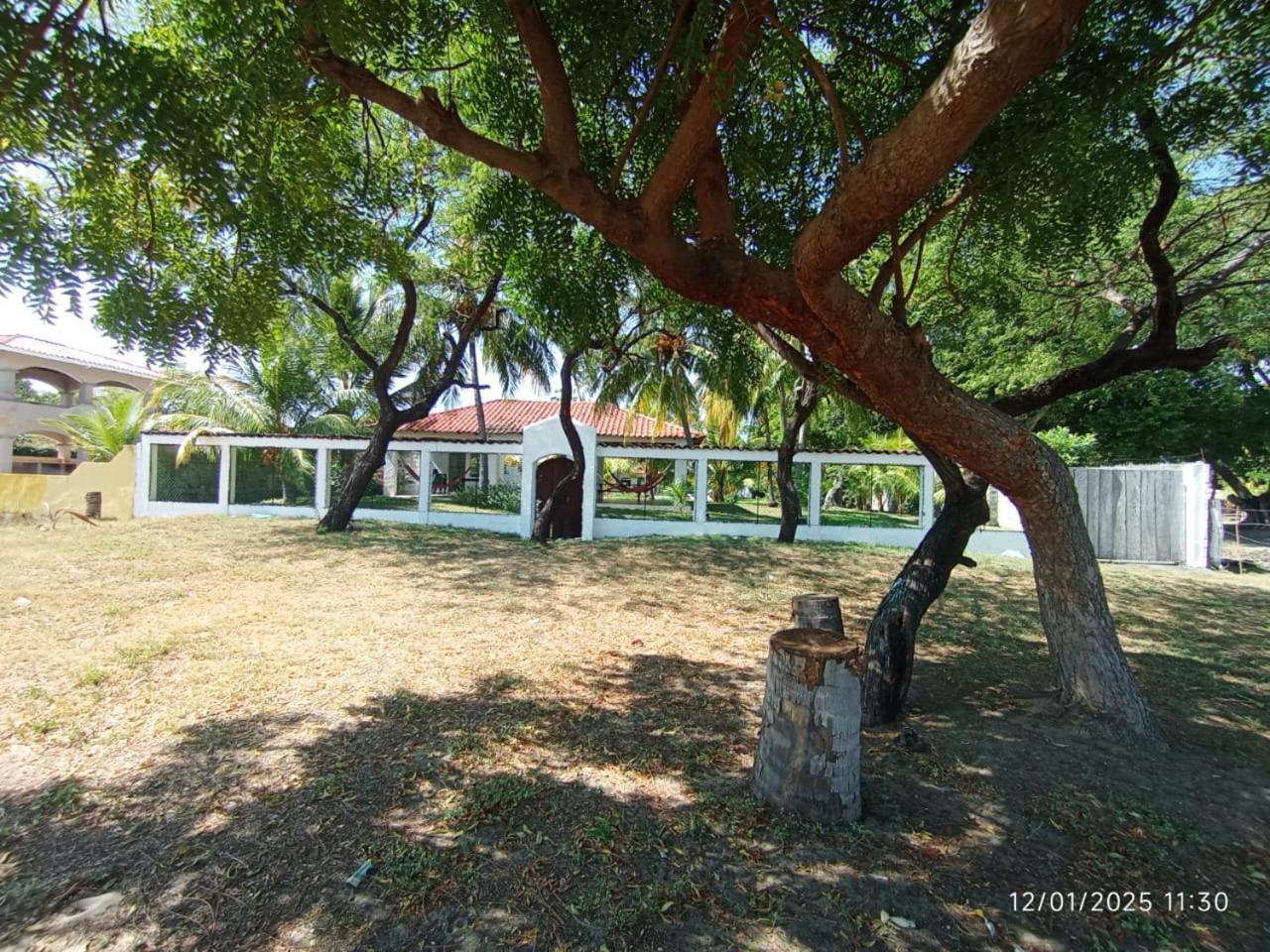 La Ceja Beach House El Tamarindo Екстериор снимка