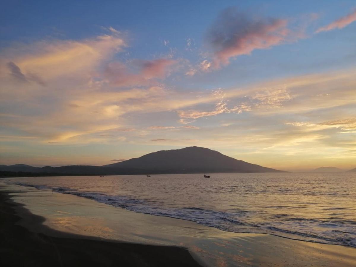 La Ceja Beach House El Tamarindo Екстериор снимка