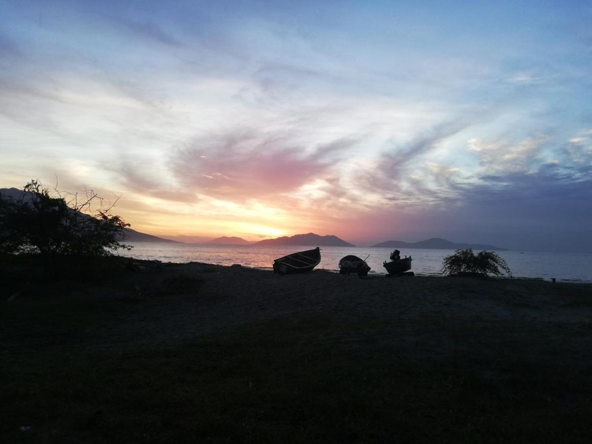 La Ceja Beach House El Tamarindo Екстериор снимка
