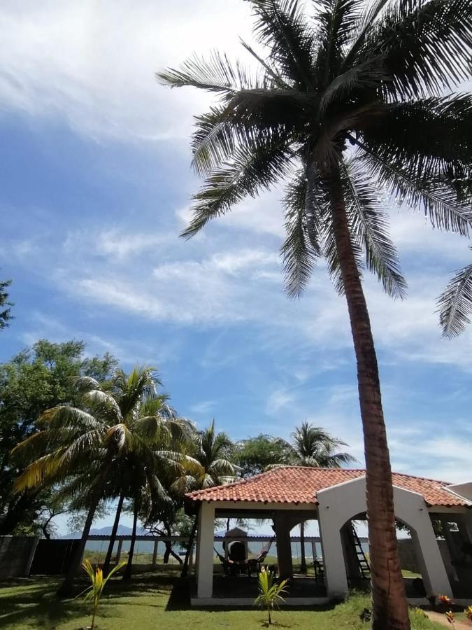 La Ceja Beach House El Tamarindo Екстериор снимка