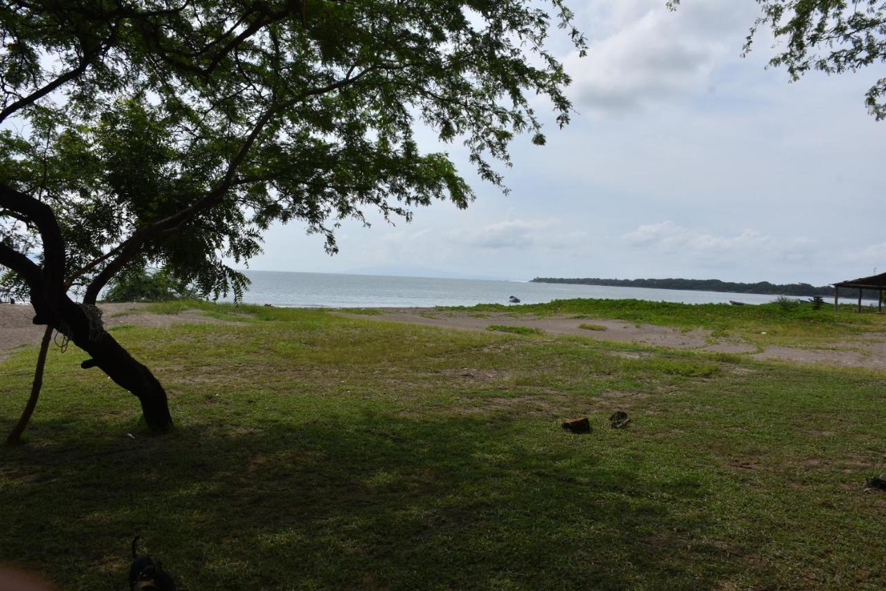 La Ceja Beach House El Tamarindo Екстериор снимка